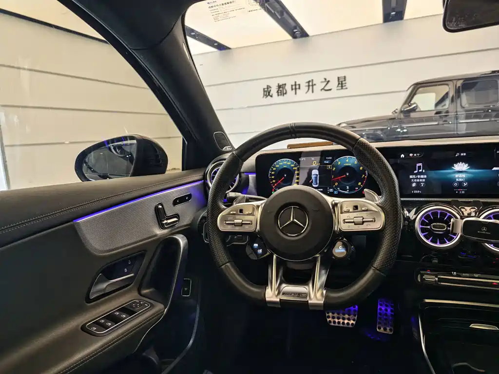 Mercedes-Benz A-Class AMG — миниатюра 9
