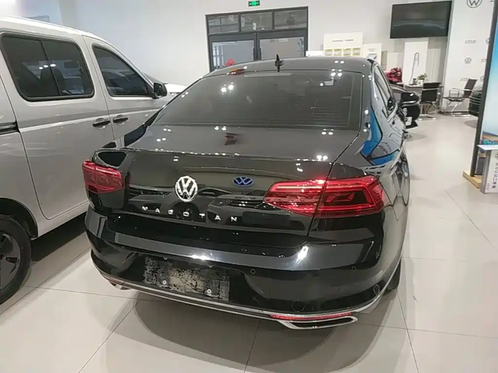 Volkswagen Magotan — миниатюра 6