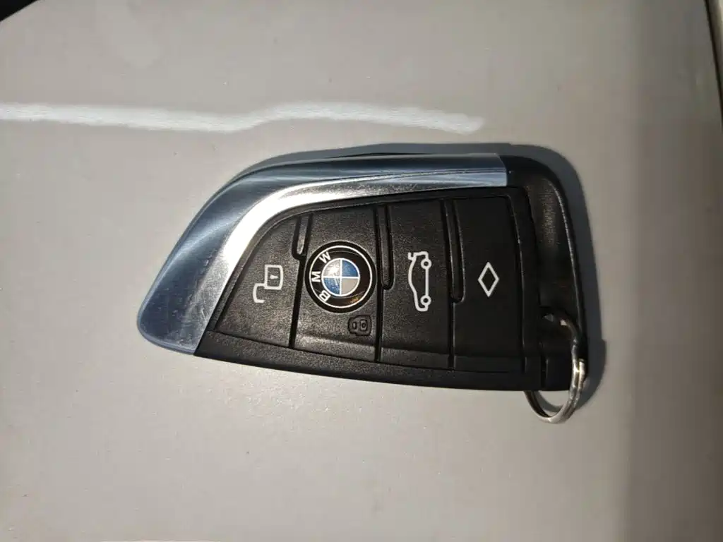 BMW i3 — миниатюра 9