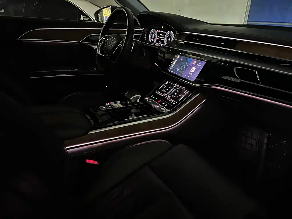 Audi A8 — миниатюра 16