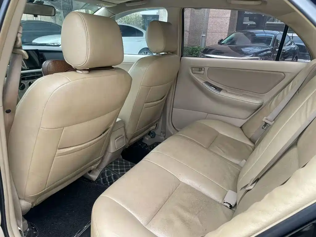 Toyota Corolla — миниатюра 5
