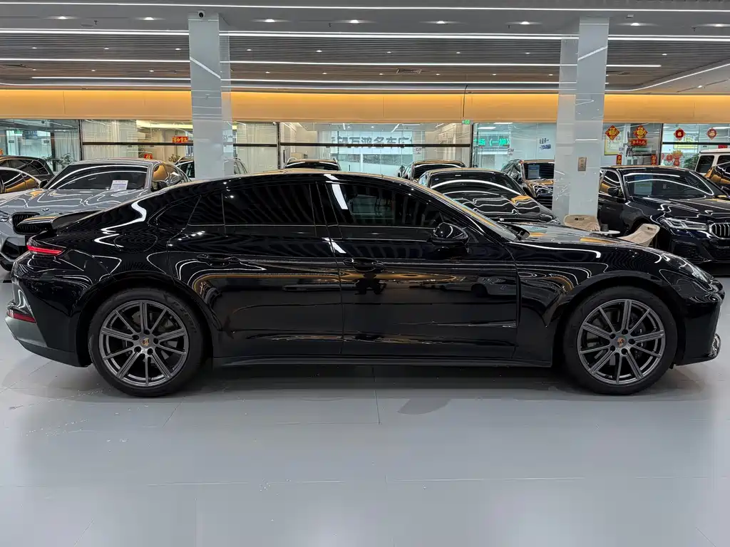 Porsche Panamera — миниатюра 7