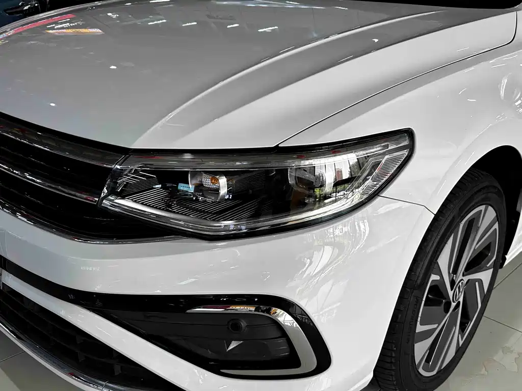 Volkswagen Bora — миниатюра 4