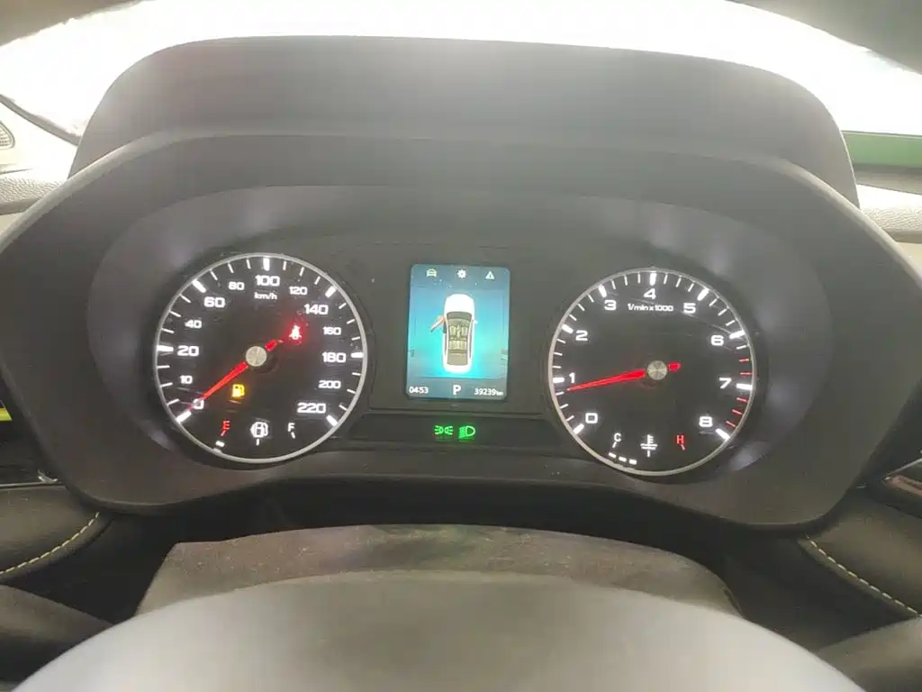 Roewe i5 — миниатюра 12
