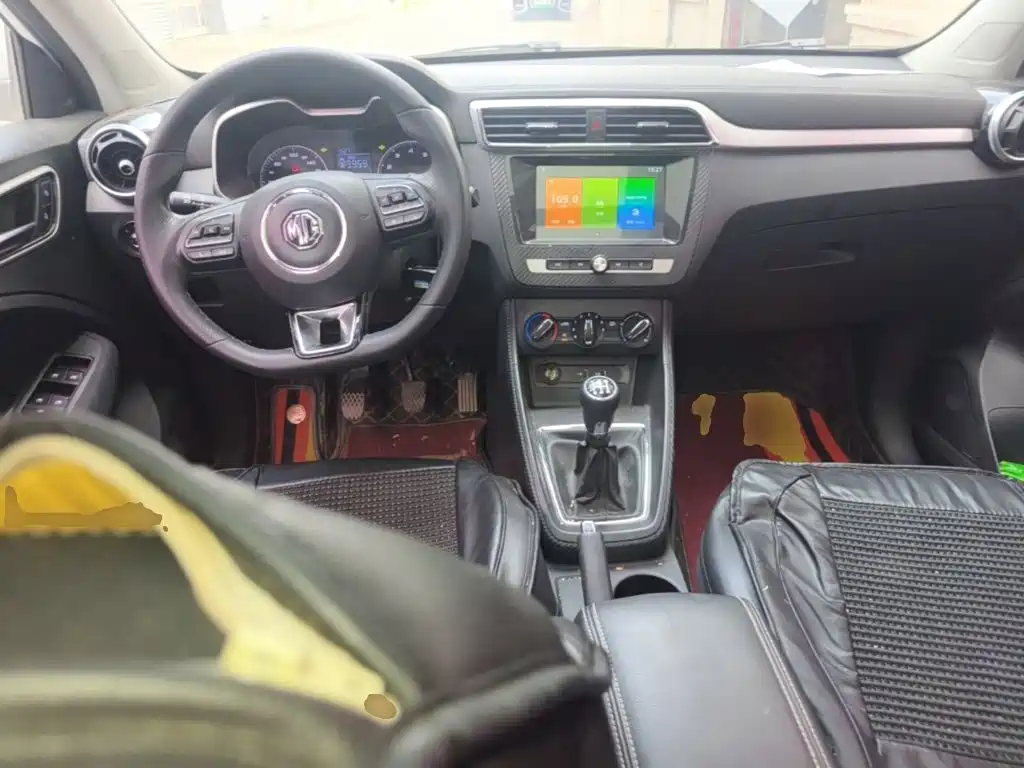 MG ZS — миниатюра 10