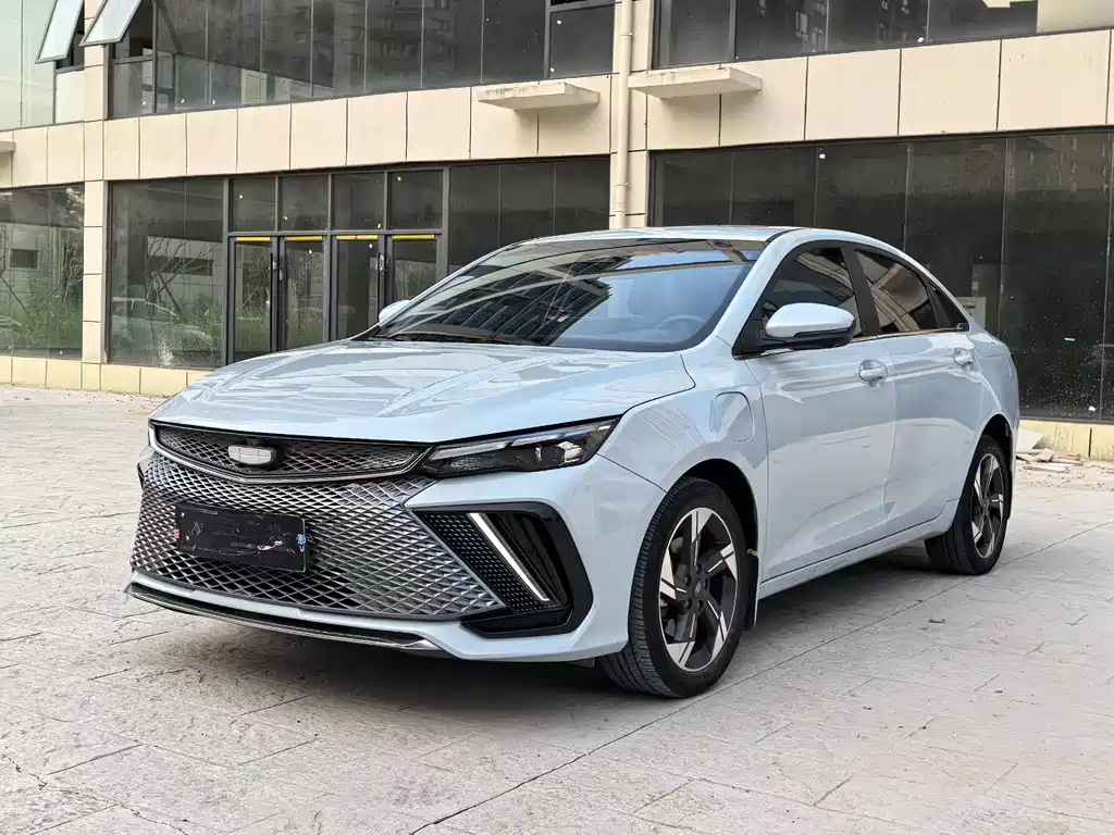 2022 Geely Emgrand L Hi·X/ Hi·P - zdjęcie 1 z 9