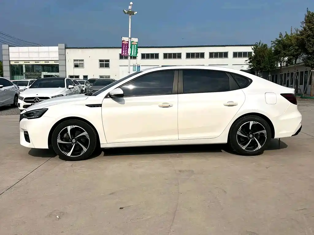 MG MG6 — миниатюра 5