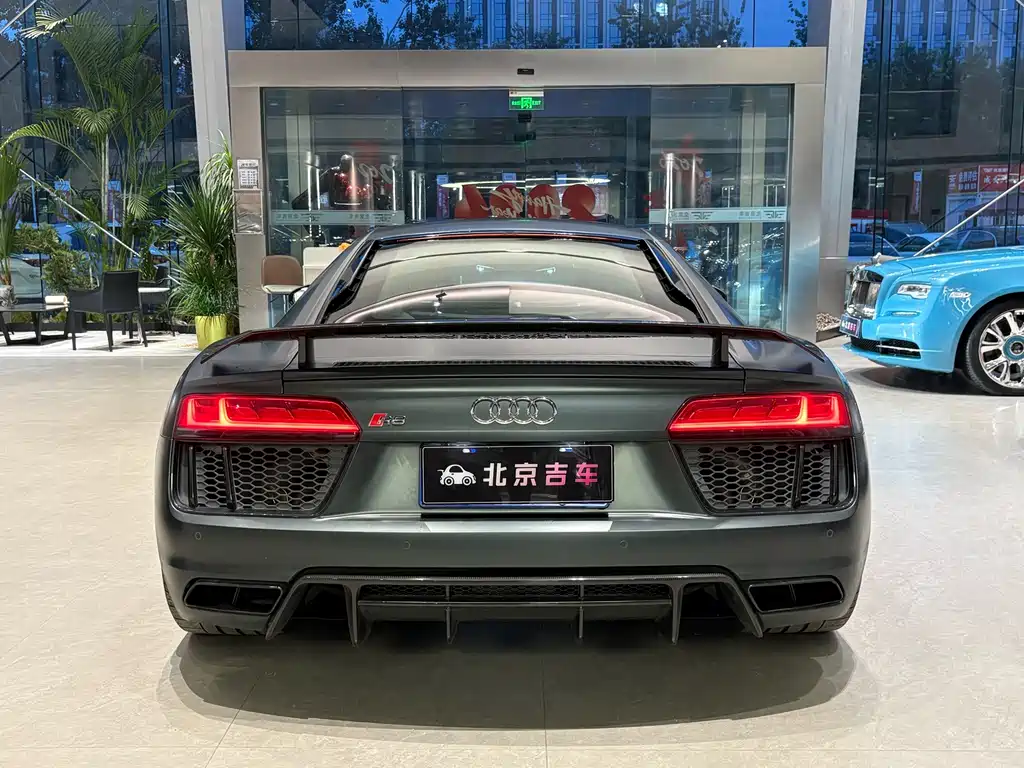 Audi R8 — миниатюра 5