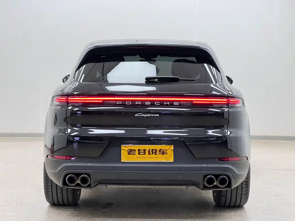 Porsche Cayenne — миниатюра 8