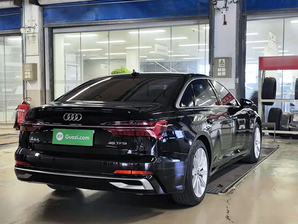 Audi A6L — миниатюра 7