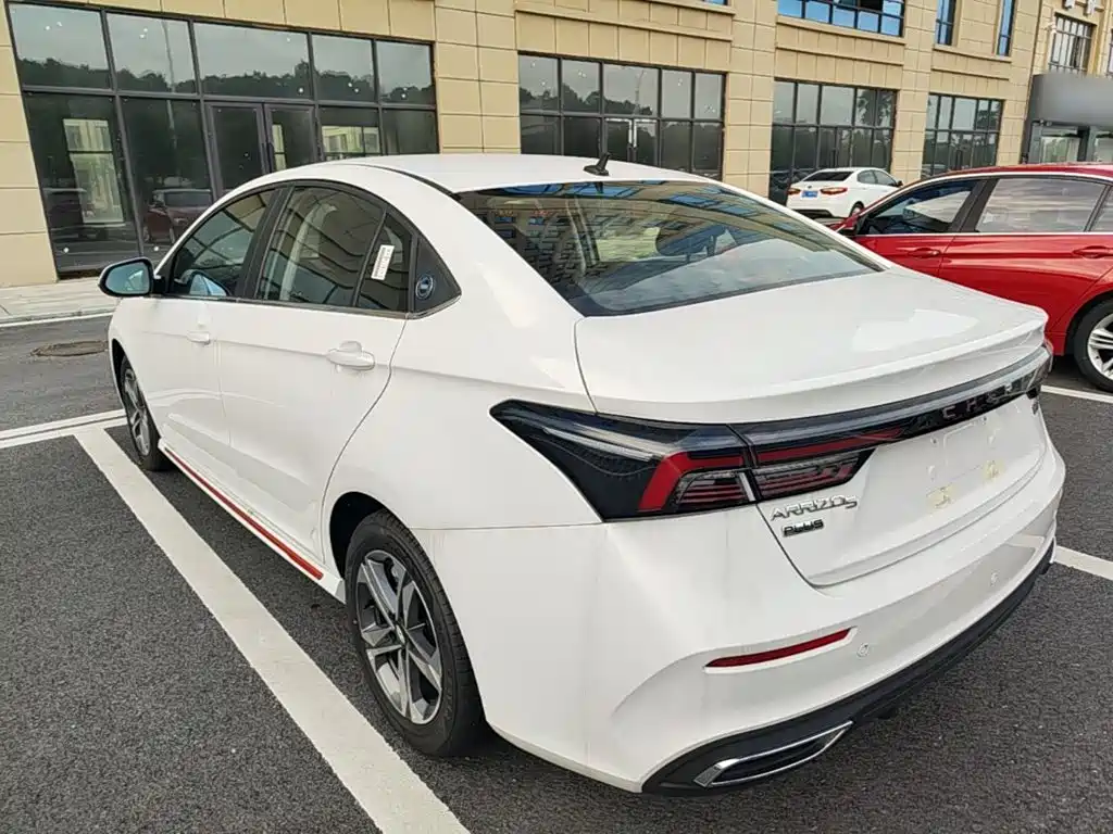 Chery Arrizo 5 PLUS — миниатюра 5