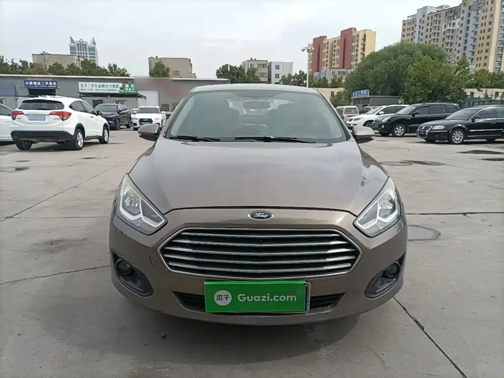 Ford Escort — миниатюра 3