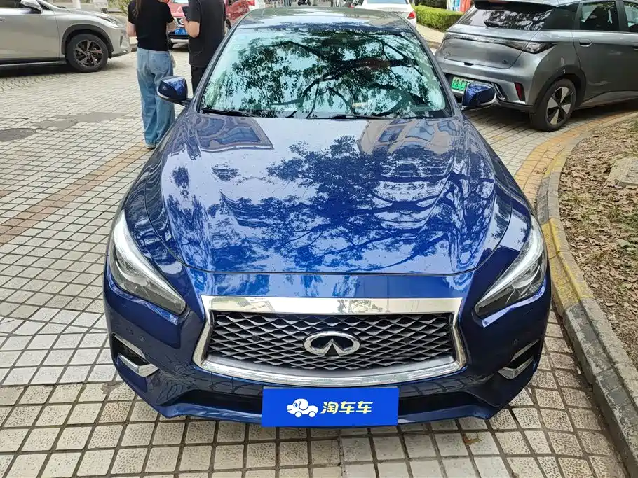 Infiniti Q50L 2018 2.0T VI