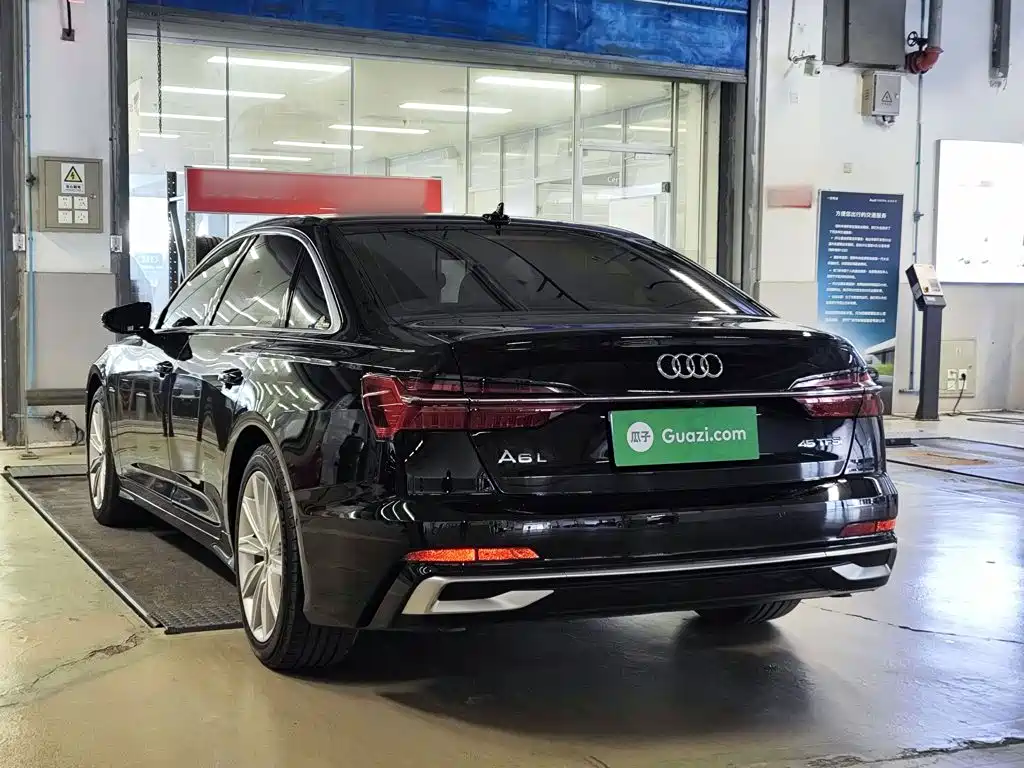 Audi A6L — миниатюра 5