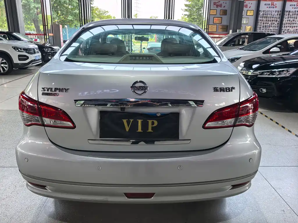 Nissan Sylphy — миниатюра 5