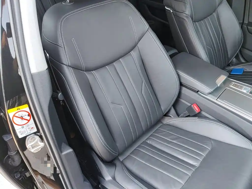 Audi A6L — миниатюра 25