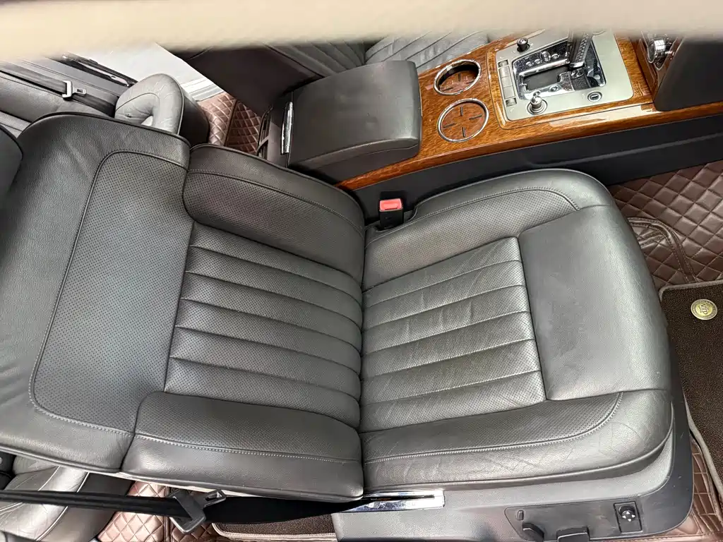 Volkswagen Phaeton — миниатюра 15