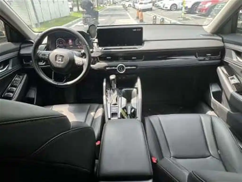Honda Inspire — миниатюра 5