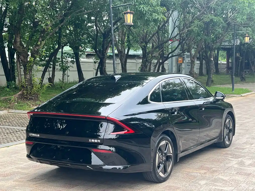 Wuling Xingguang — миниатюра 15