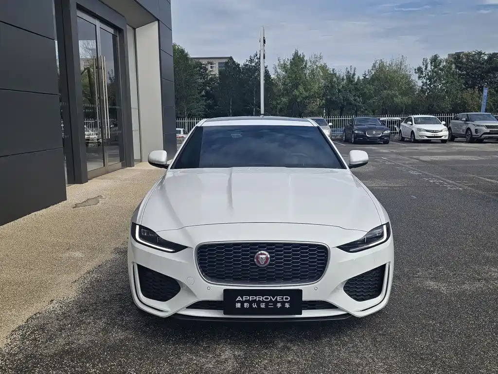 JAGUAR  XEL