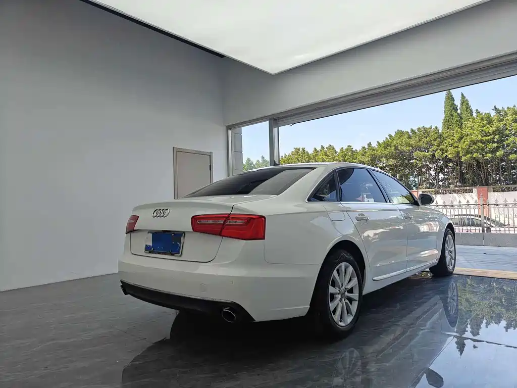 Audi A6L — миниатюра 6