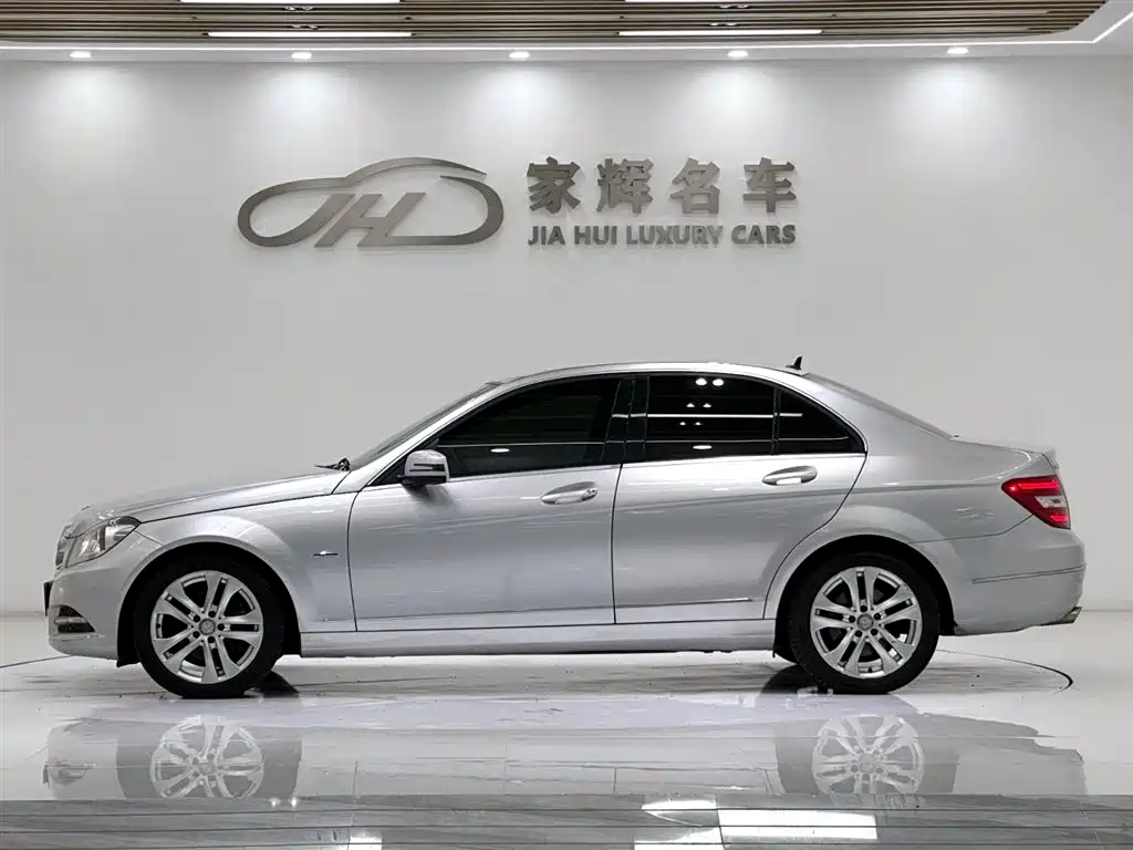 Mercedes-Benz C-Class C 2011 C 200 CGI Fashion