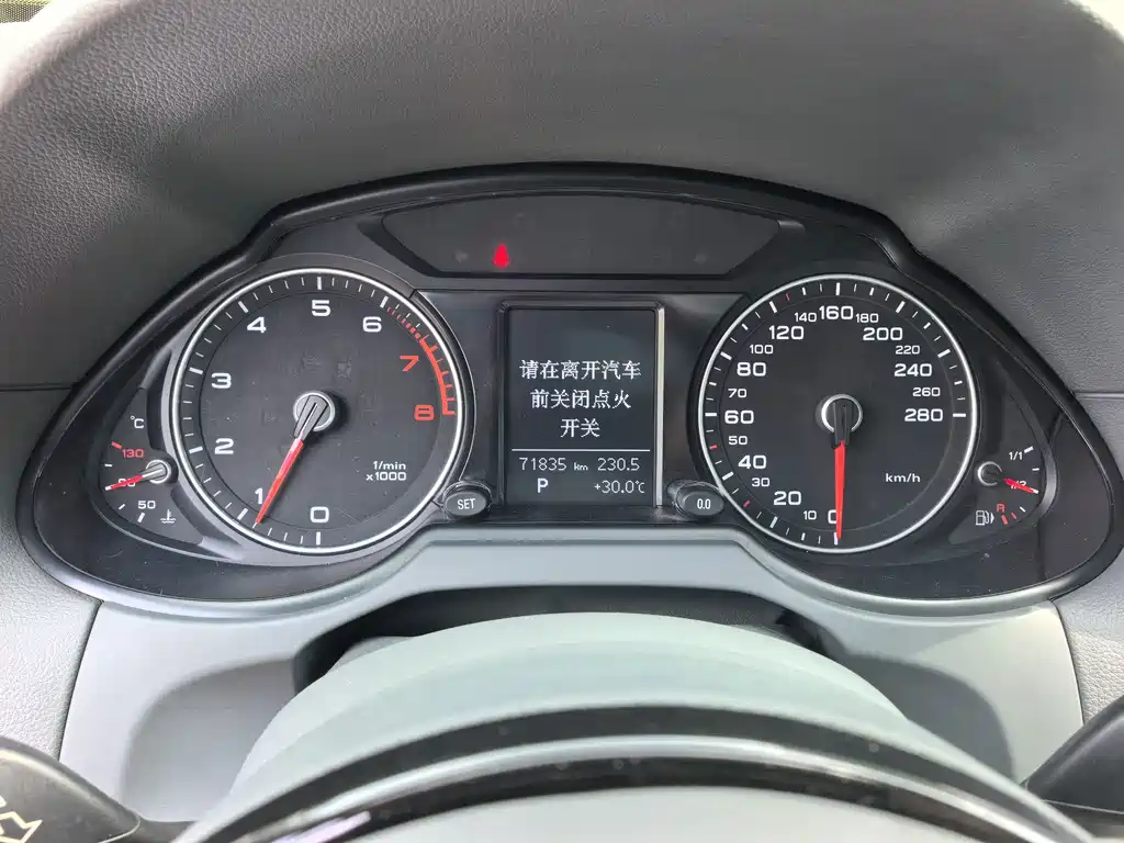 Audi Q5 — миниатюра 8