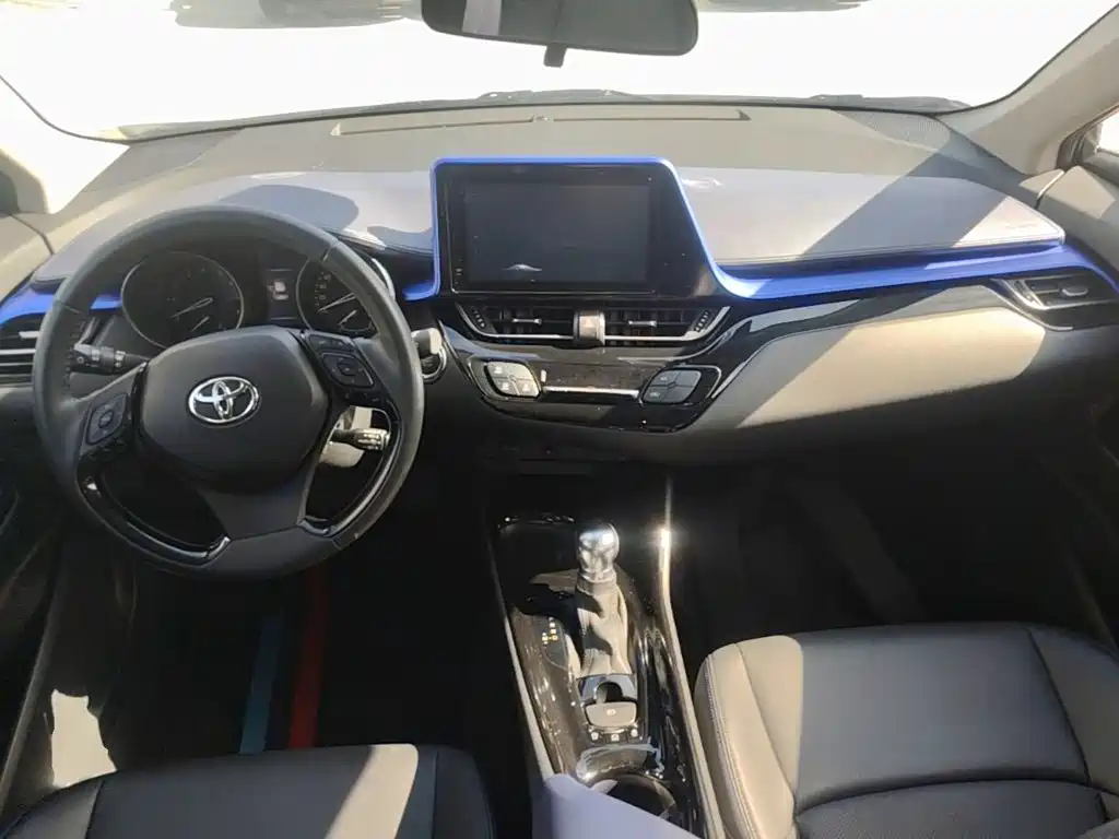 Toyota C-HR — миниатюра 10