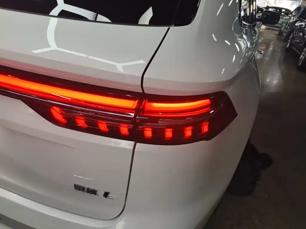 Geely Xingyue L — миниатюра 8