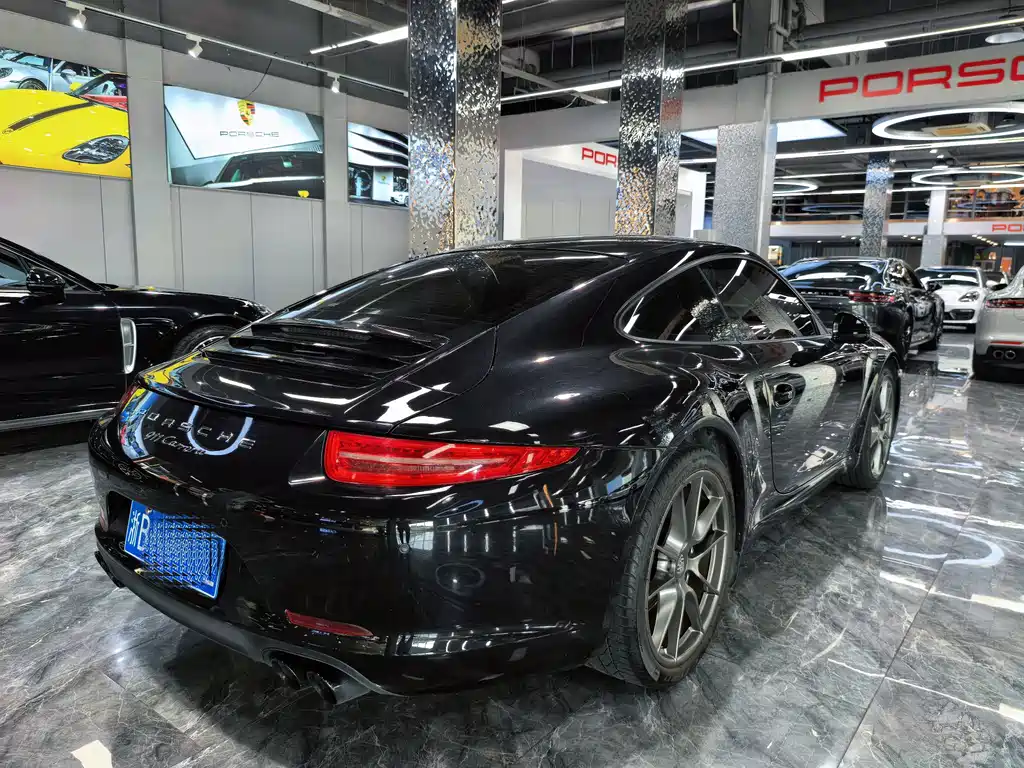 Porsche 911 — миниатюра 5