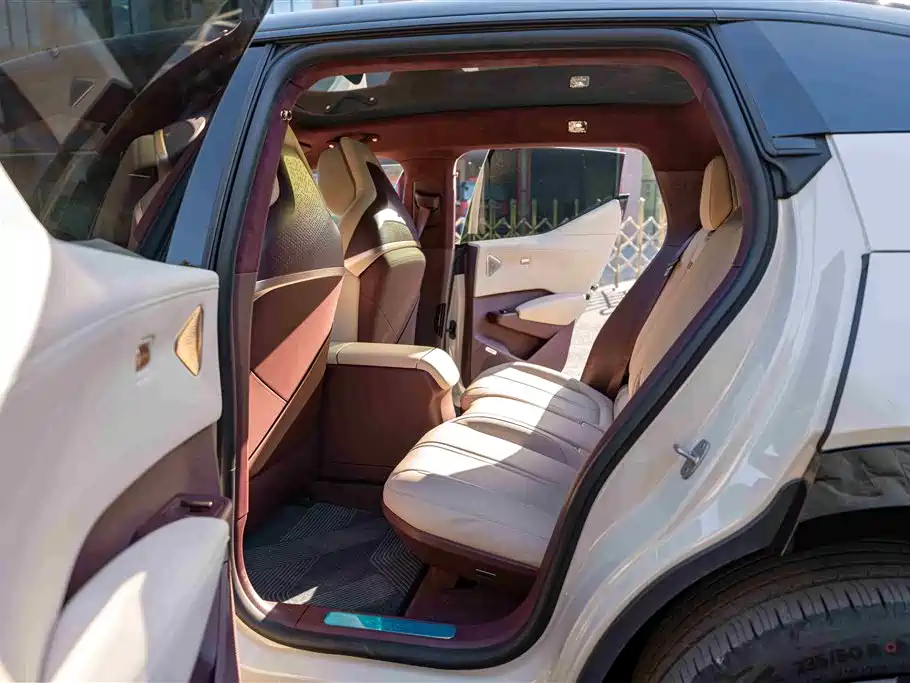 ZEEKR EXTREME KRYPTON X