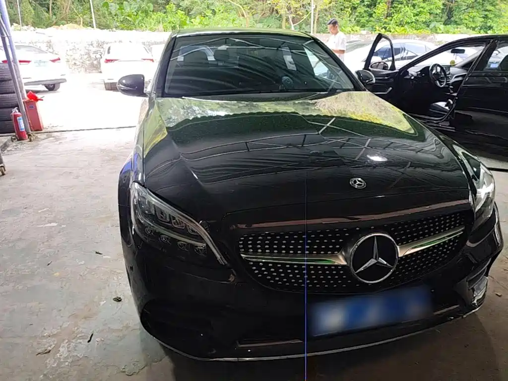 Mercedes-Benz C-Class — миниатюра 3