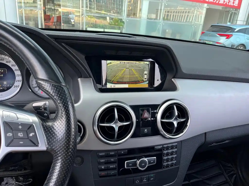 Mercedes-Benz GLK-Class — миниатюра 10