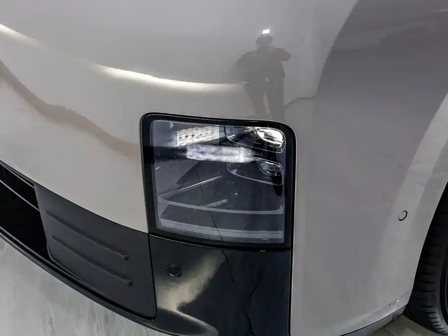 Li Auto Li MEGA — миниатюра 14