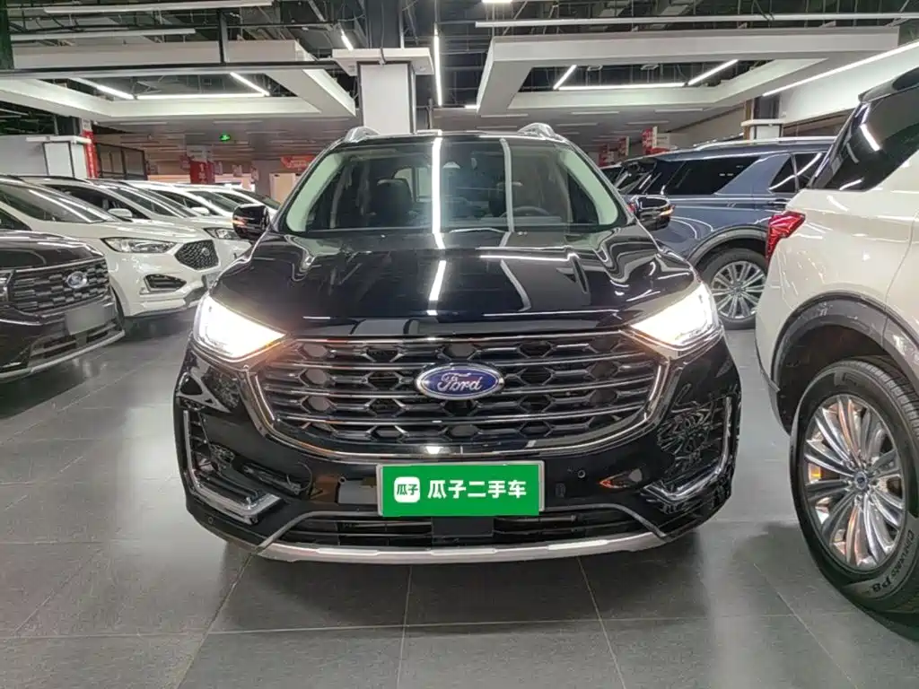 Ford Edge — миниатюра 3