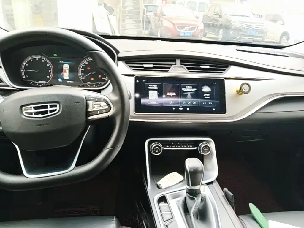 Geely Binrui — миниатюра 10