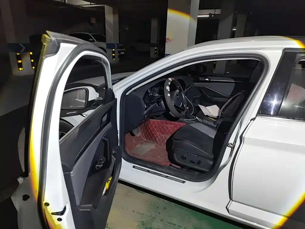 Volkswagen Sagitar — миниатюра 17