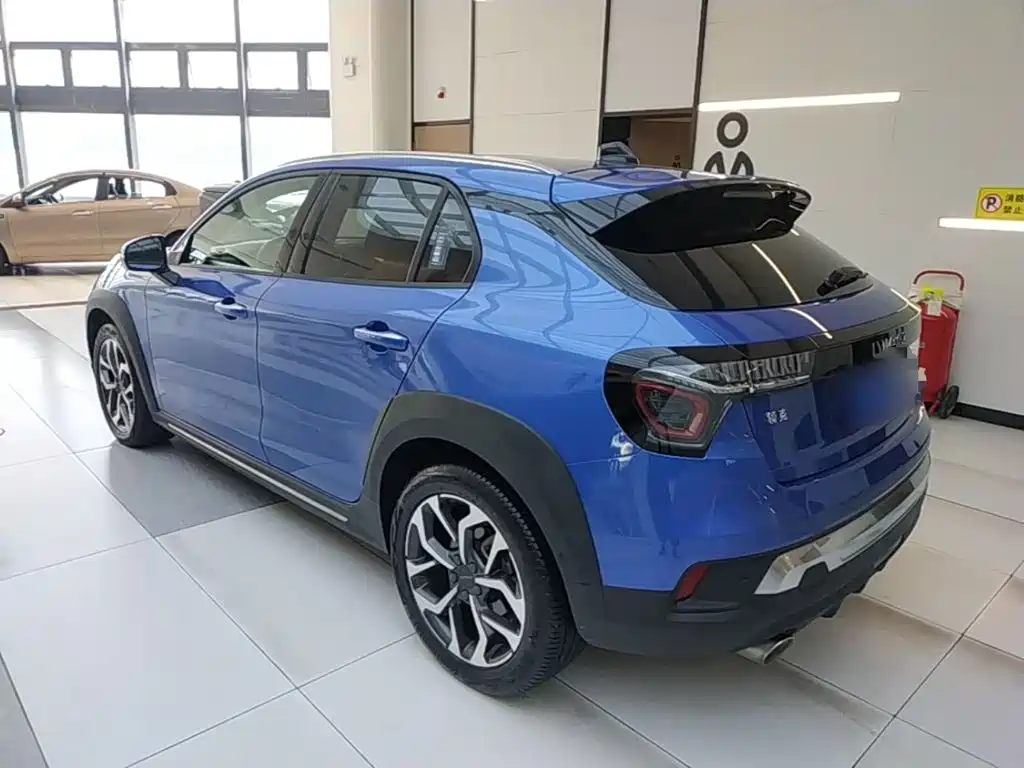 Lynk & Co 02 — миниатюра 5