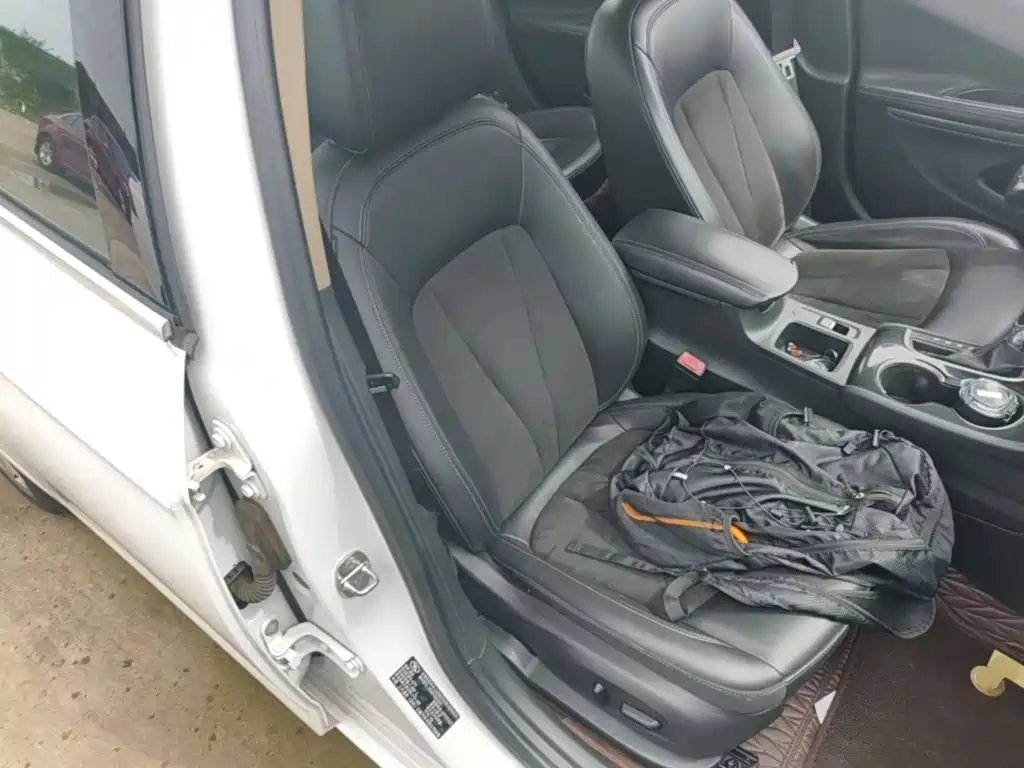 Buick Verano — миниатюра 25