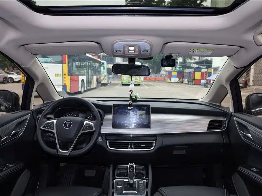BYD Song MAX MAX 2019 DM 1.5T 6 мест VI