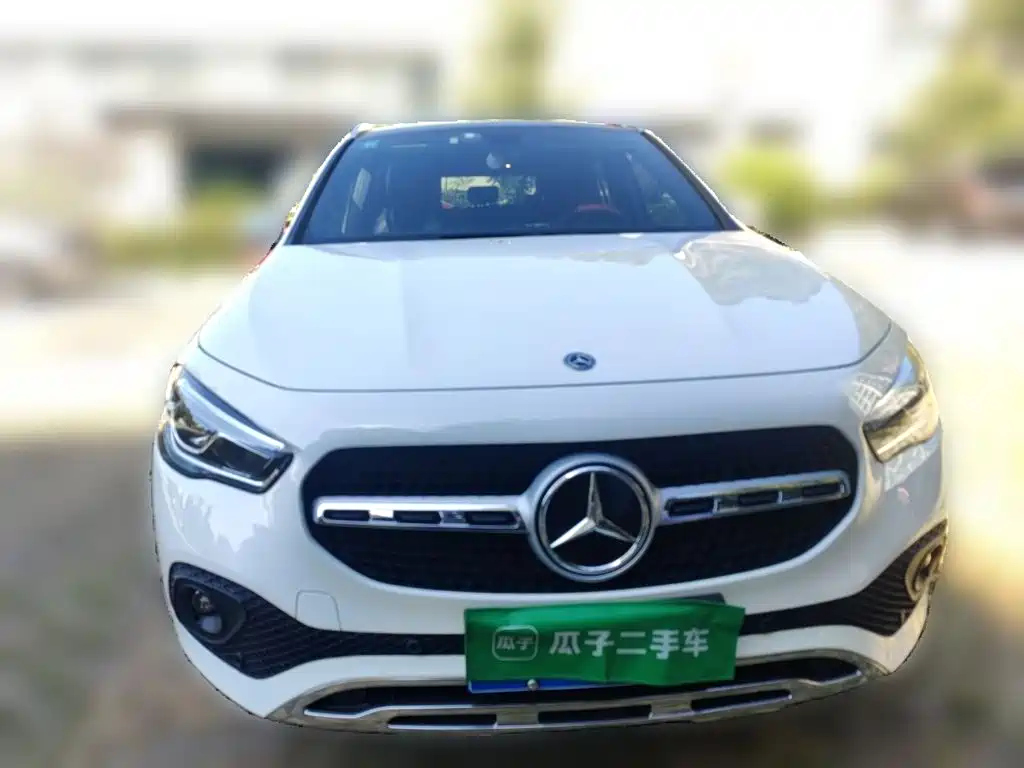 Mercedes-Benz GLA — миниатюра 2