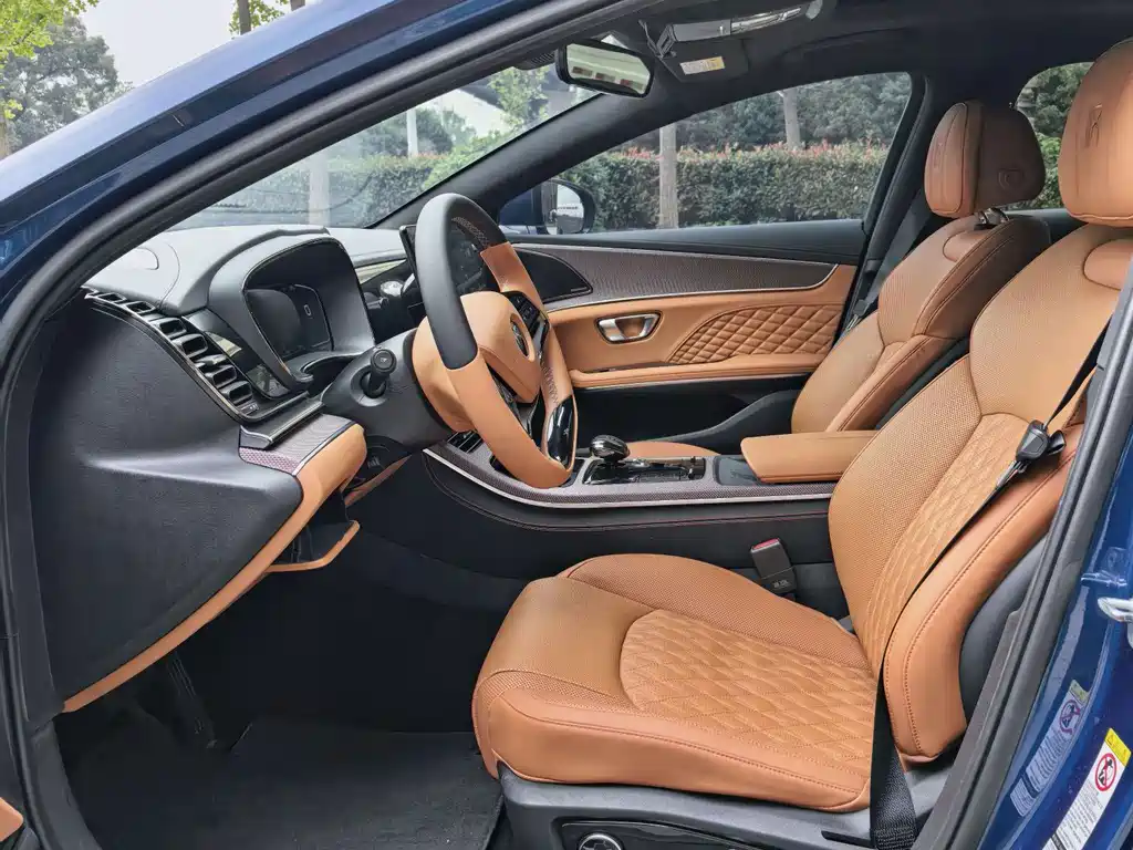 BYD Han — миниатюра 7