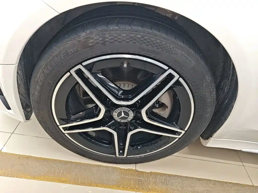 Mercedes-Benz C-Class — миниатюра 23
