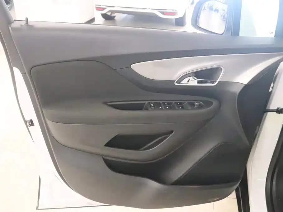 Buick Encore — миниатюра 9