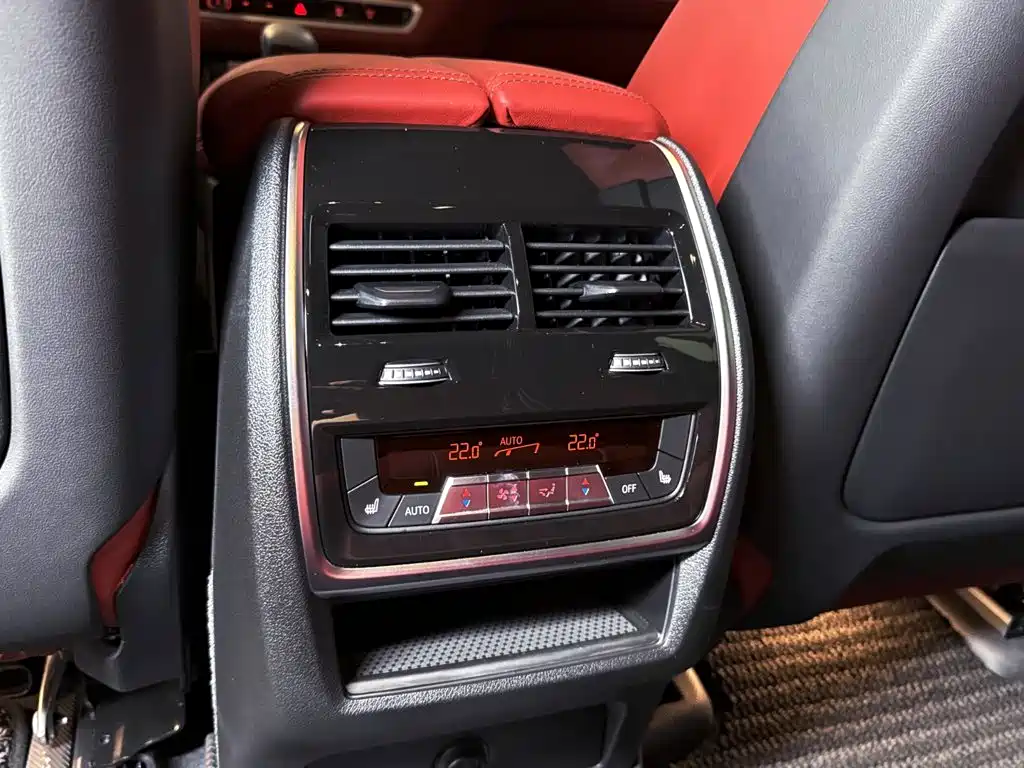 BMW X6 M — миниатюра 24