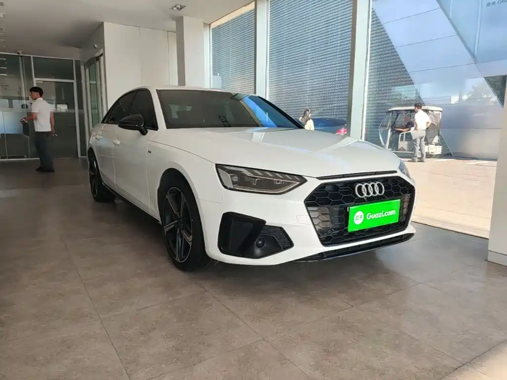 Audi A4L — миниатюра 4
