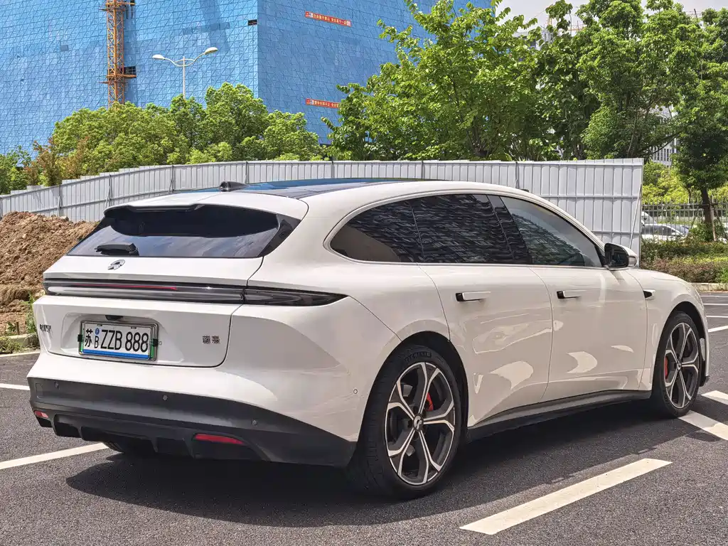 NIO ET5T — миниатюра 4