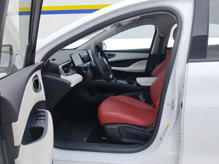BYD Seal 05 DM-i — миниатюра 9