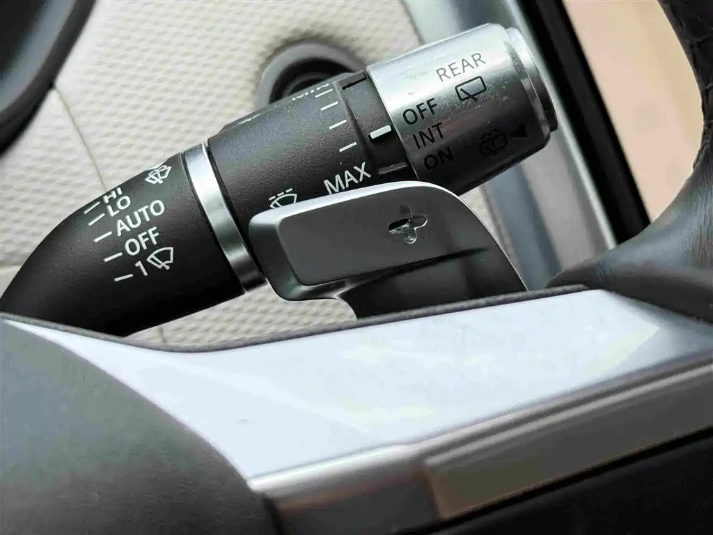 Land Rover Discovery — миниатюра 18