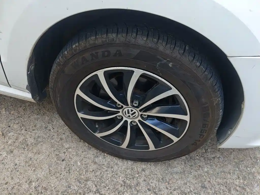 Volkswagen Polo — миниатюра 24